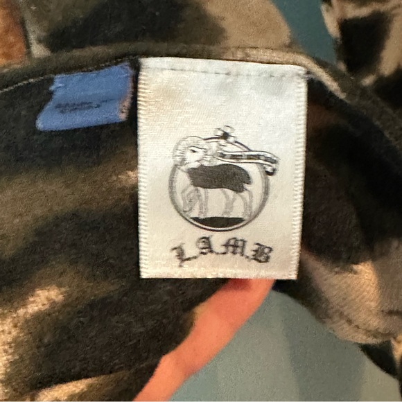 L.A.M.B. Black and Brown Scroll Gwen Stefani Cashmere Scarf - Picture 4 of 6